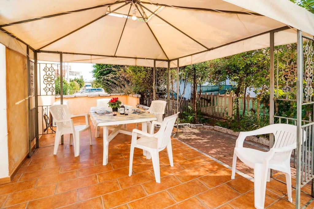 Residence Lu Soli Budoni Affitti Kültér fotó