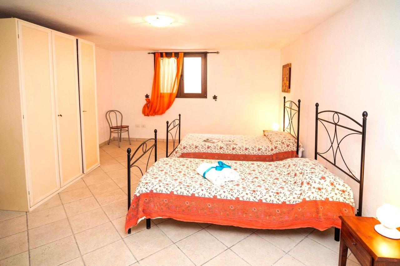 Residence Lu Soli Budoni Affitti Kültér fotó