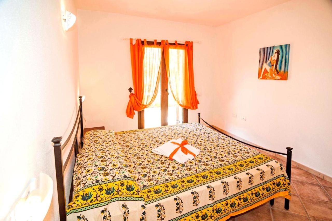 Residence Lu Soli Budoni Affitti Kültér fotó