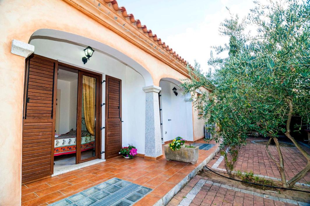 Residence Lu Soli Budoni Affitti Kültér fotó