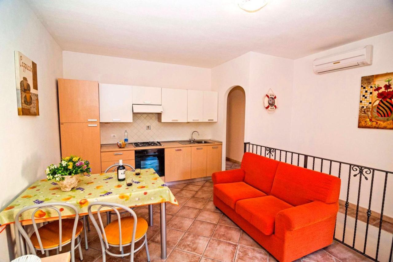 Residence Lu Soli Budoni Affitti Kültér fotó