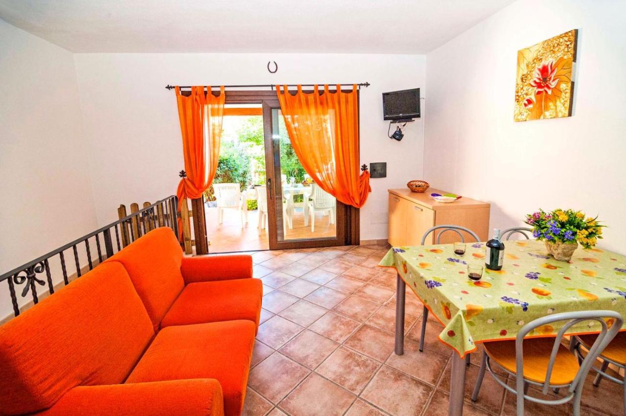 Residence Lu Soli Budoni Affitti Kültér fotó