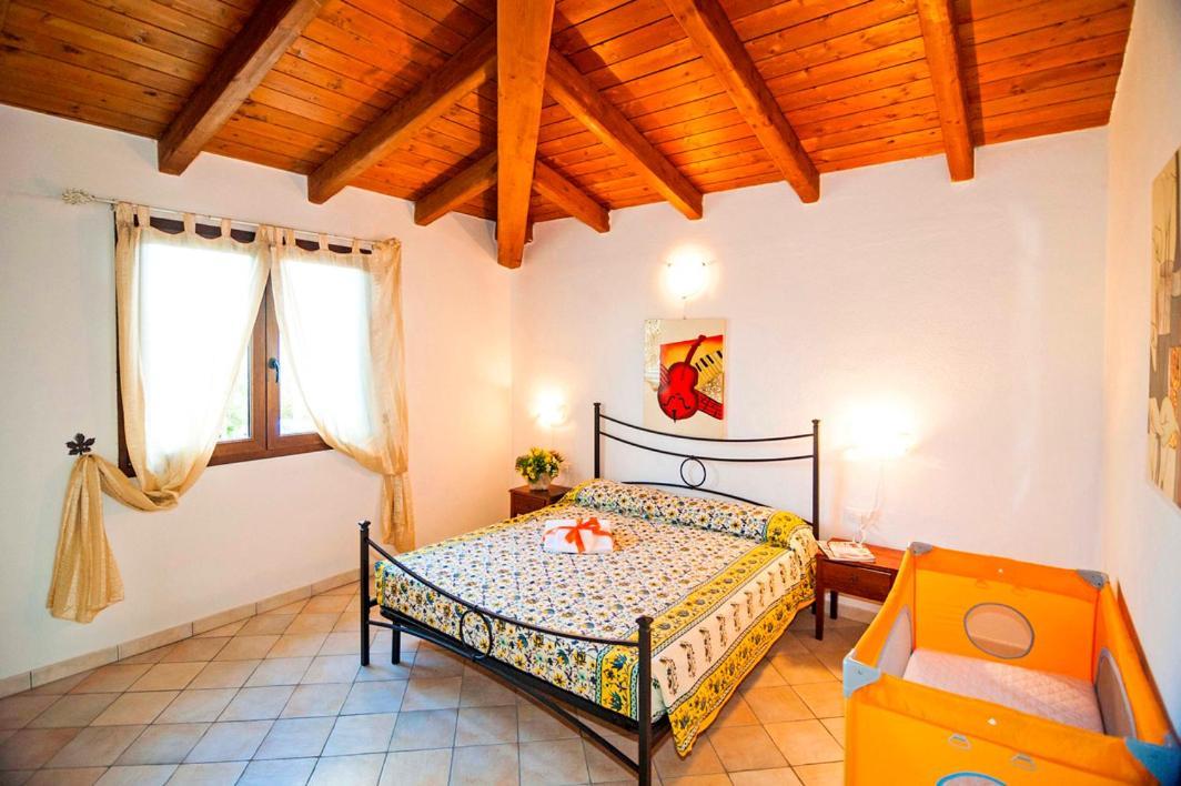 Residence Lu Soli Budoni Affitti Kültér fotó
