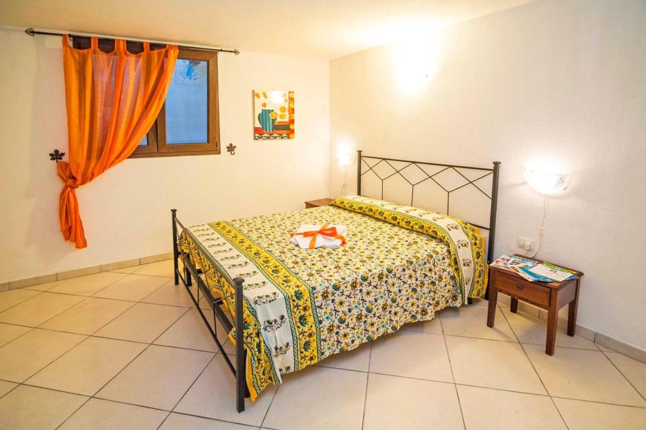 Residence Lu Soli Budoni Affitti Kültér fotó